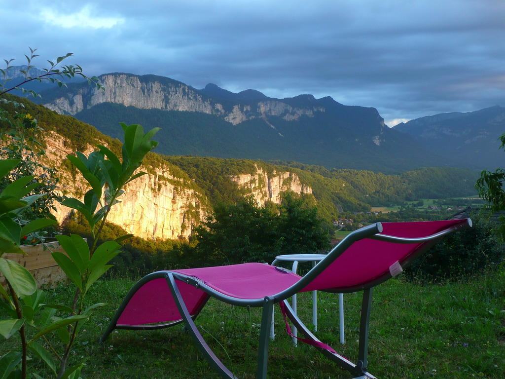 La Maison Sur Les Nuages Hotel Saint-Christophe  ภายนอก รูปภาพ